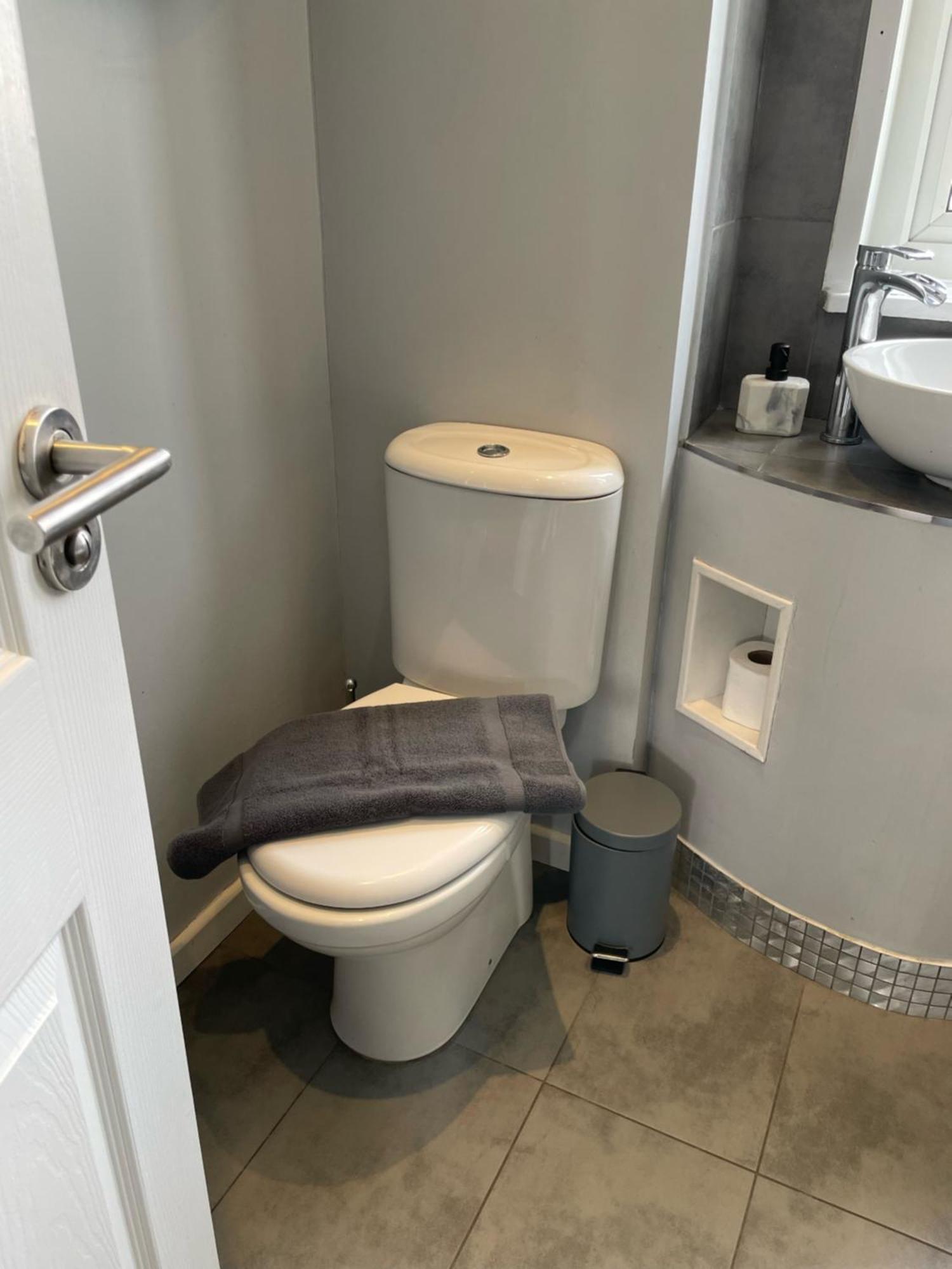 Top Floor 1 Bedroom Apartment With Views Over 伦敦 外观 照片